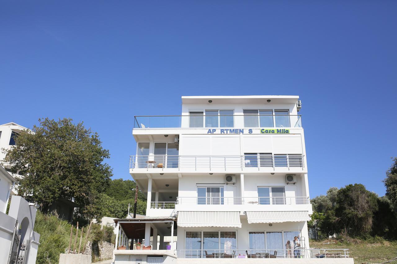 Casa Mila Apartments & Bungalows 울친 외부 사진